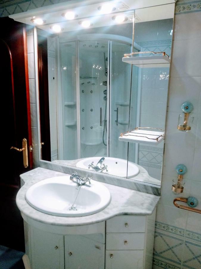 Wish Suite Central De Sevilla Exterior foto